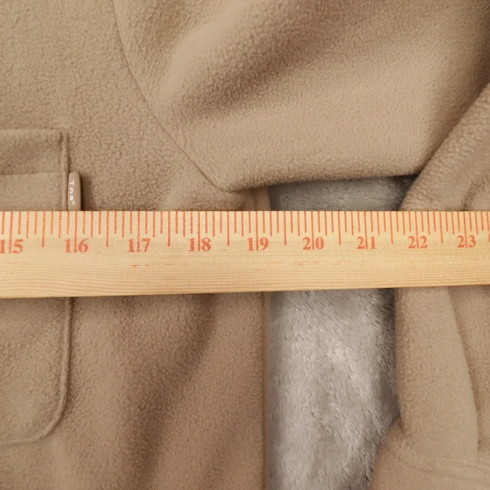 TNA Aritzia Beige Tan‎ Polar Shirt Jacket size XS Cozy Winter Outdoor